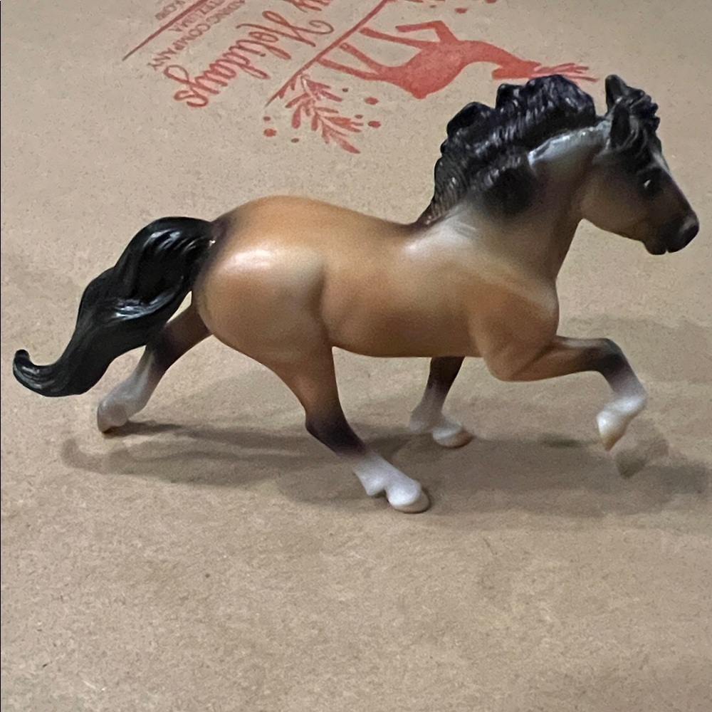 Breyer Stablemate Buckskin Gypsy Vanner